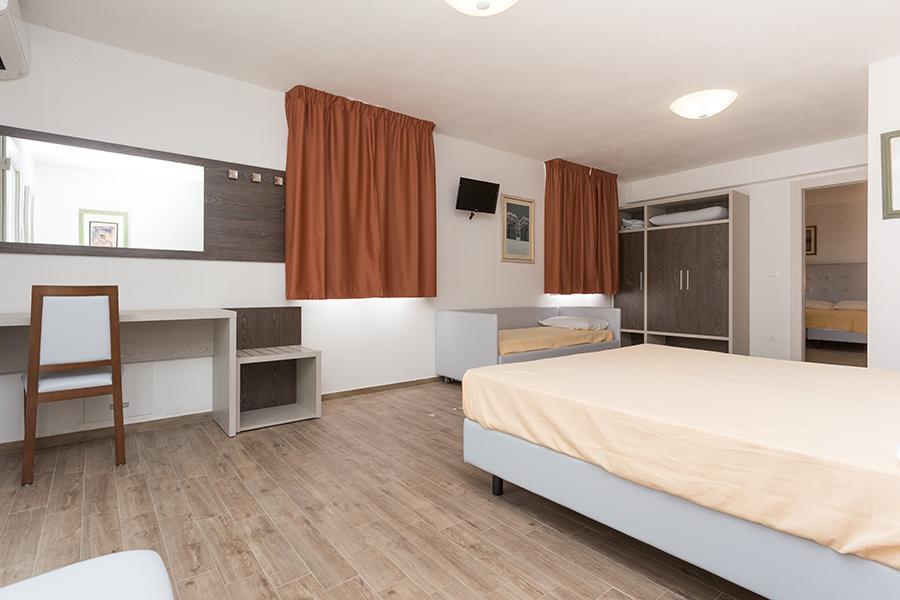 B&B Foscolo Лідо-дельї-Естензі Екстер'єр фото